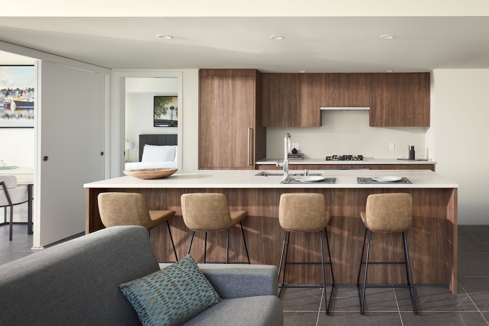 Executive Suite, 2 Bedrooms (Office) - Photo 5