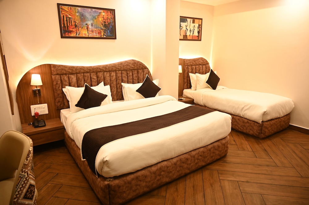Deluxe Triple Room