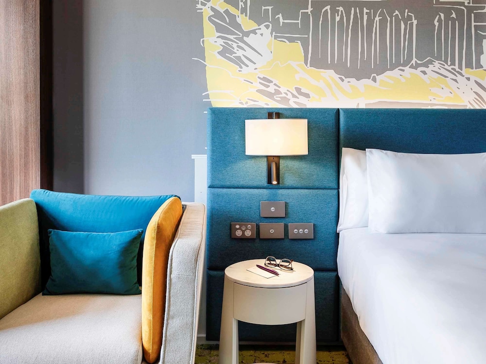 Superior Room, Balcony thumbnail 5