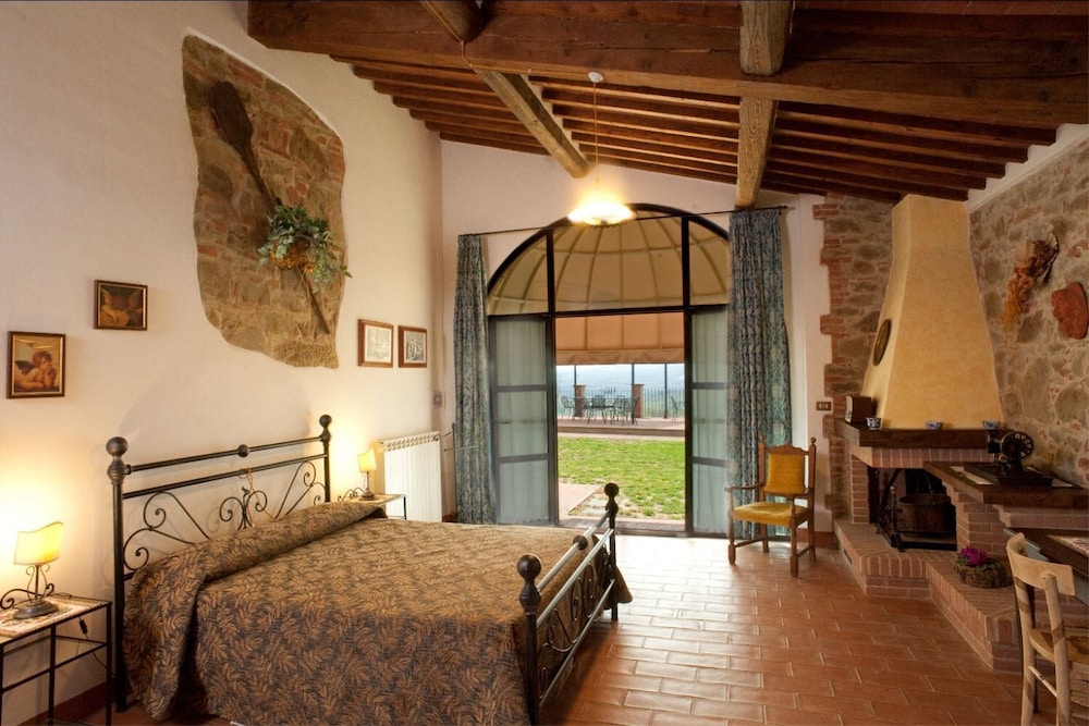 Villa, Multiple Bedrooms