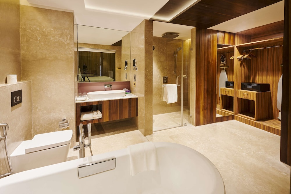 Executive Suite, 1 Bedroom, Non Smoking photo 2