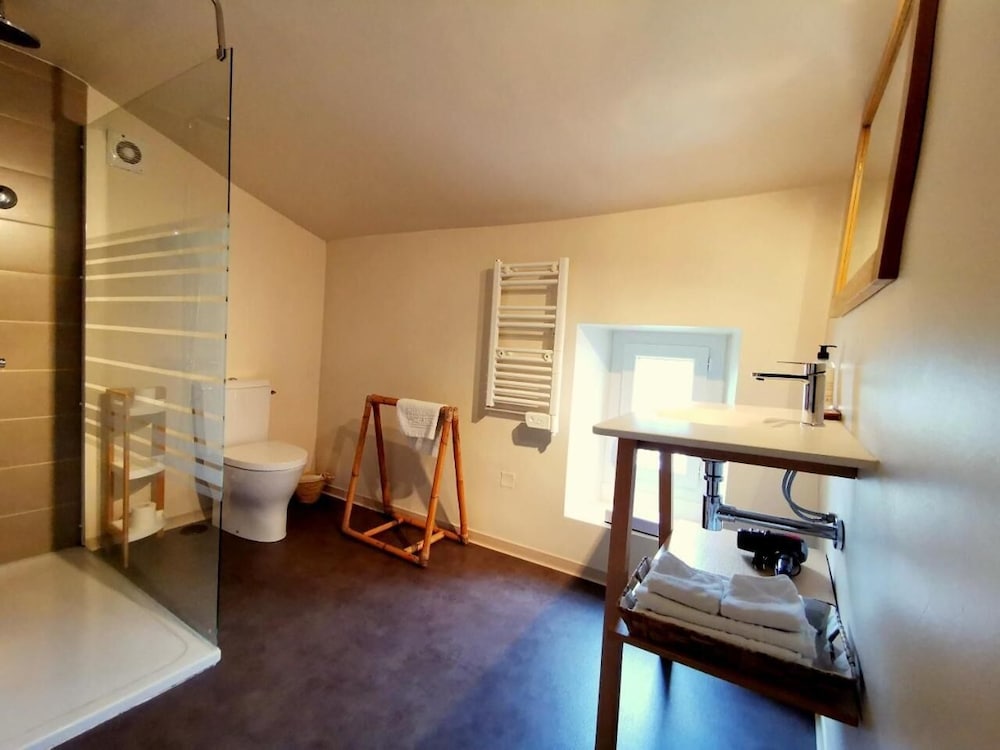 Standard Quadruple Room photo 2