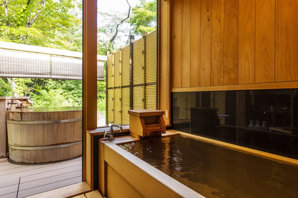 Tsukinoza Japanese Western Style Room with Open-air Bath and Private Bathroom 1F - Photo 7