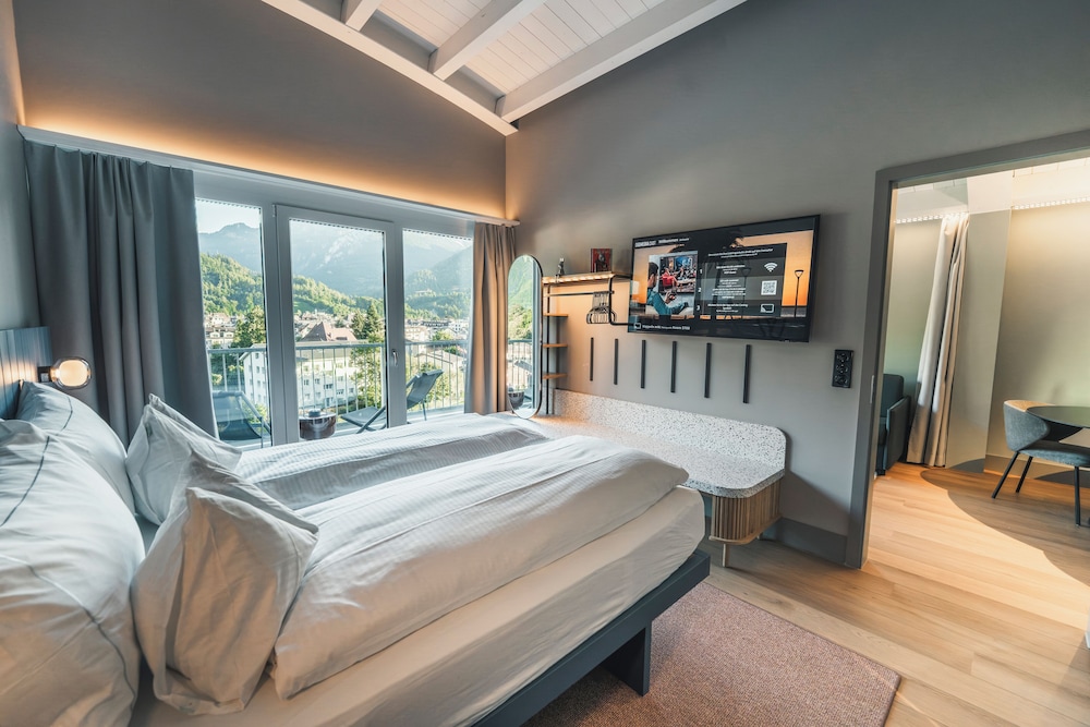 Loft Suite 570 - Photo 1