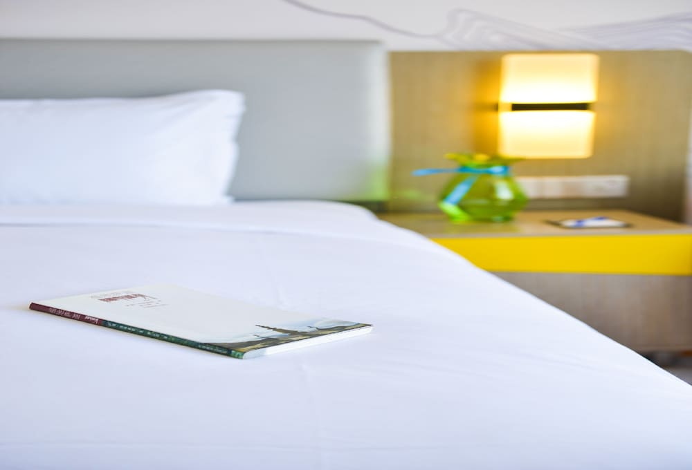 Standard Room, 2 Twin Beds-Mainland Chinese Citizen Only photo 2