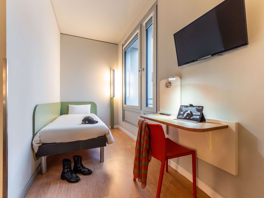 Standard Room, 1 Double Bed - Photo 2