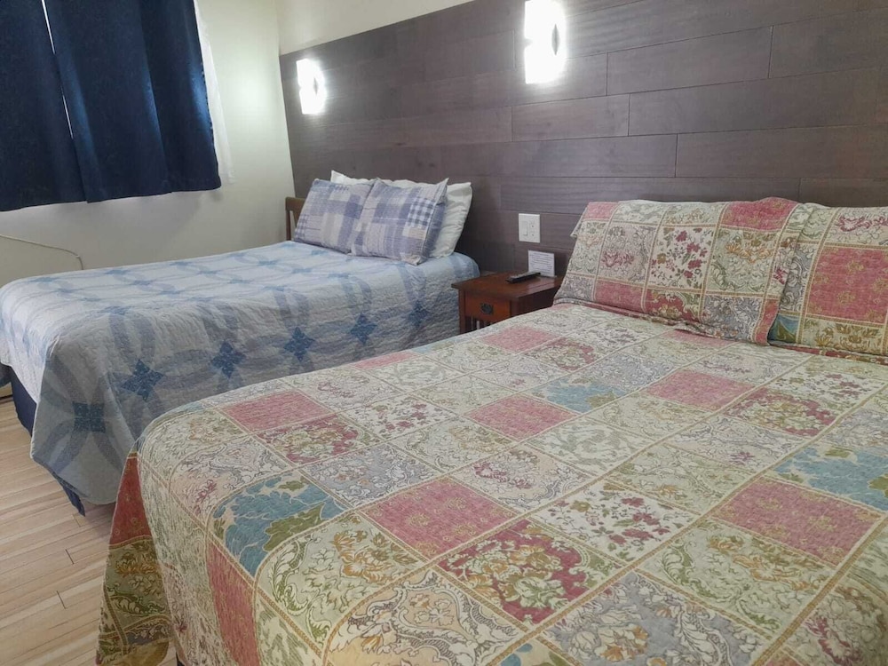 Economy Room photo 1