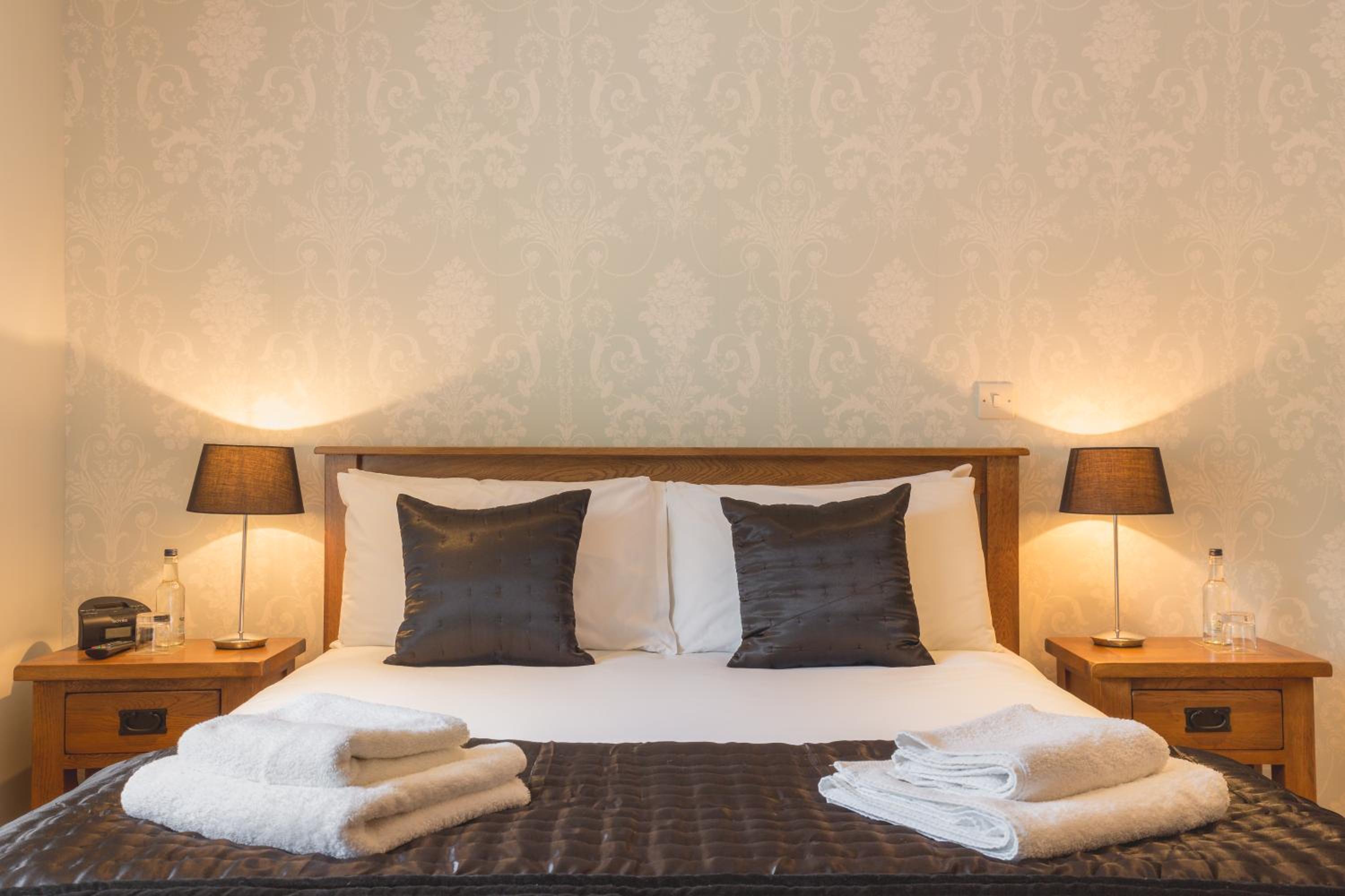 Deluxe Double Room photo 3