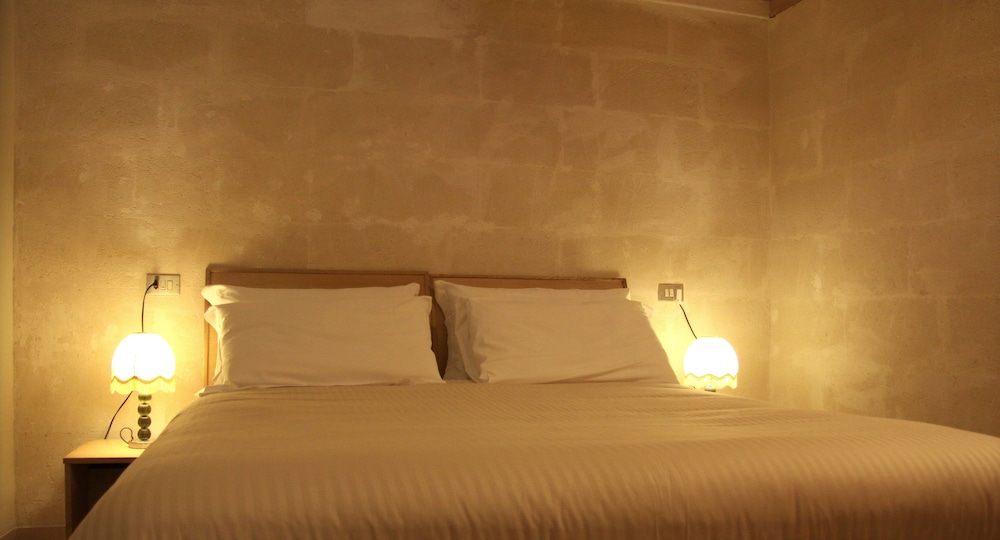 Basic Double Or Twin Room