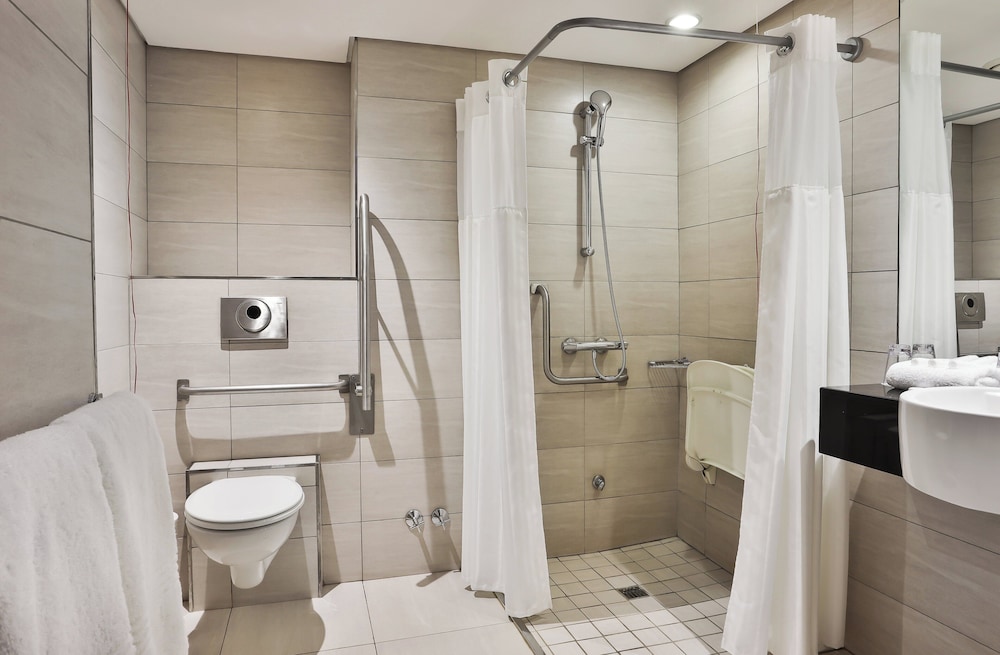Standard Room, 2 Twin Beds, Accessible, Smoking photo 3