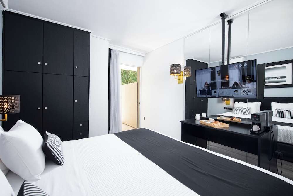 Basic Double or Twin Room, Ground Floor