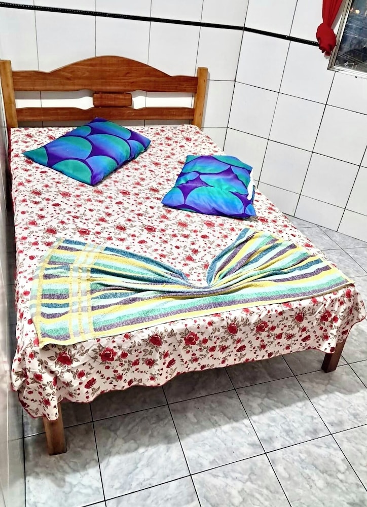 Economy Twin Room, City View