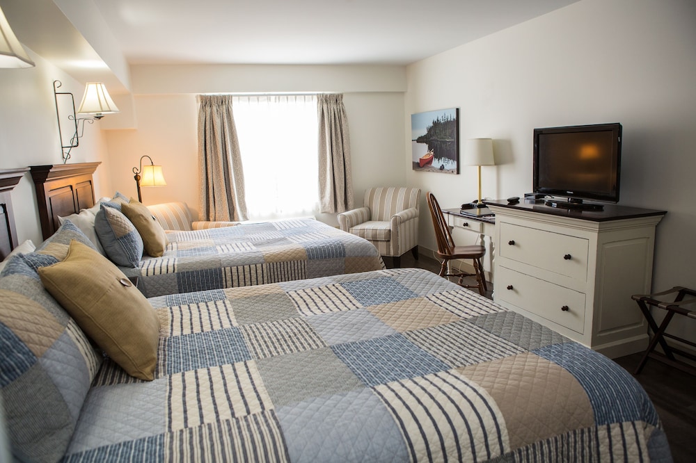 Standard Room, 2 Queen Beds photo 1