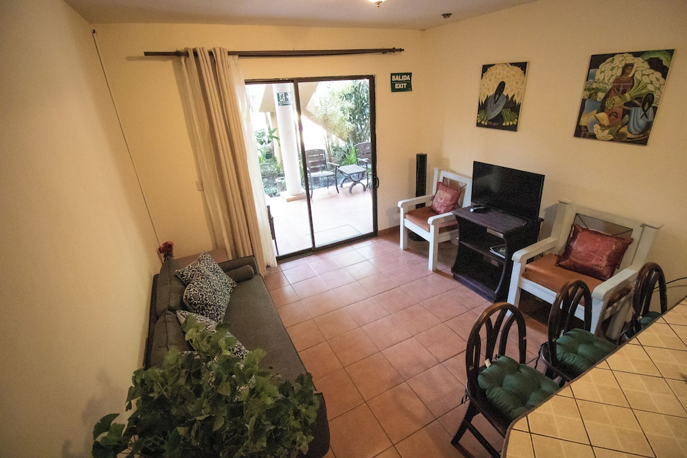 Apartment (#2) photo 1