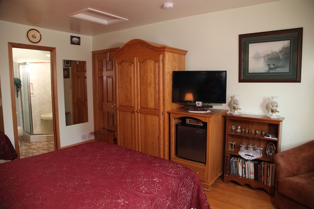 Deluxe Double or Twin Room, Multiple Beds, Ensuite, Garden View (Jade Room) photo 3