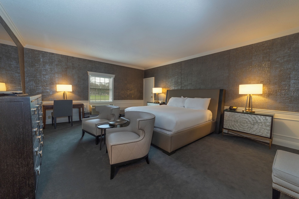 Executive Suite, Multiple Beds photo 2