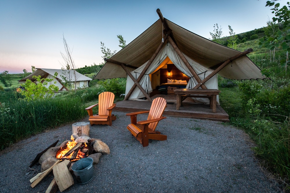 Grand Tent (Couples) photo 2