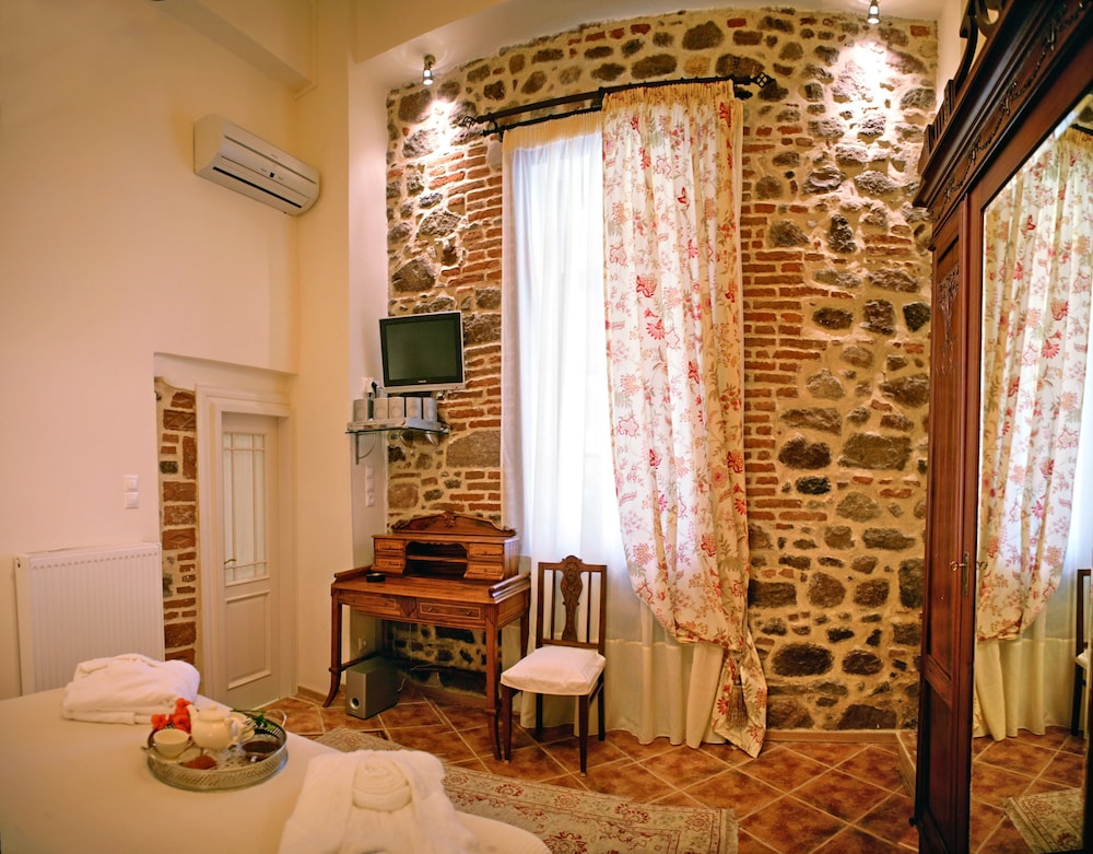 Superior Double Room - Photo 5