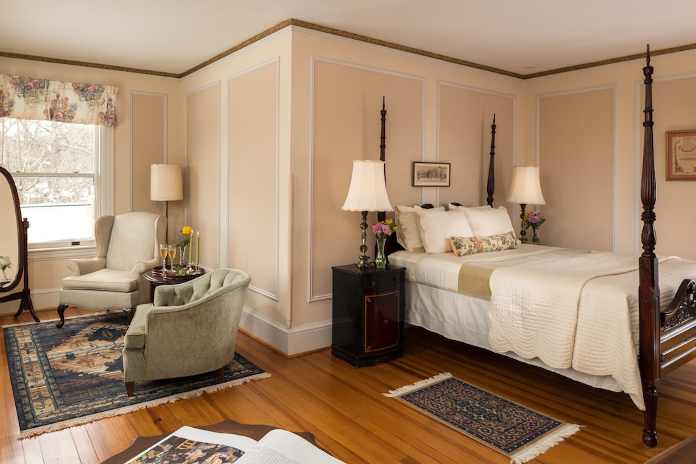 Room (Room 7)