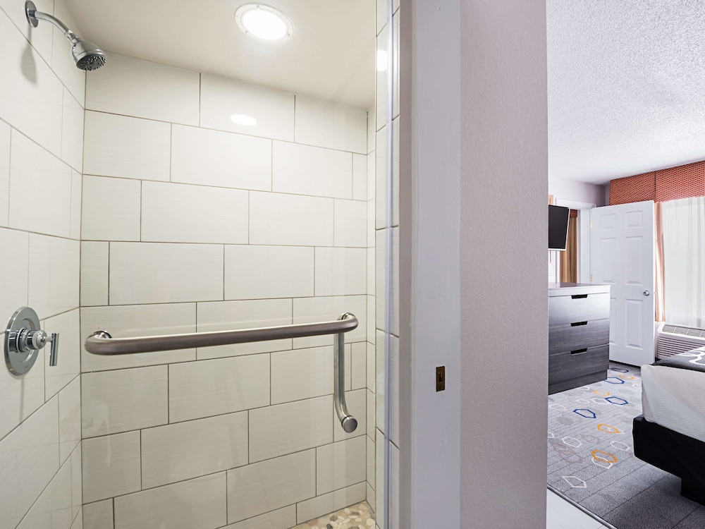 La Quinta Inn & Suites by Wyndham Minneapolis Northwest, Bilde 8