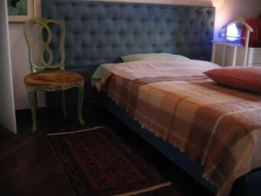 Double Room, Balcony (with external bathroom)