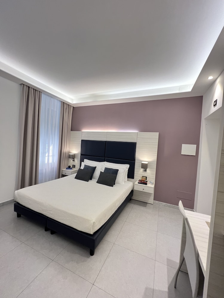 Double Room (no. 51)
