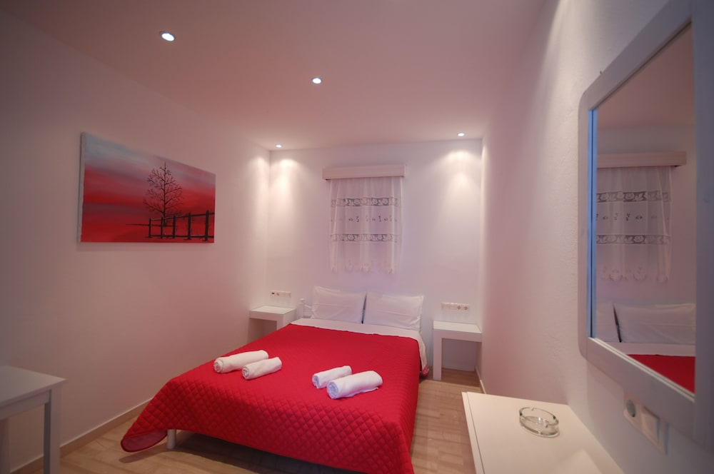 Standard Room photo 1