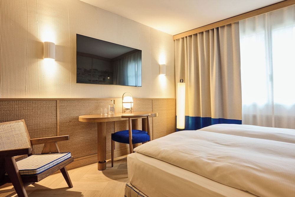 Standard Twin Room - Photo 4