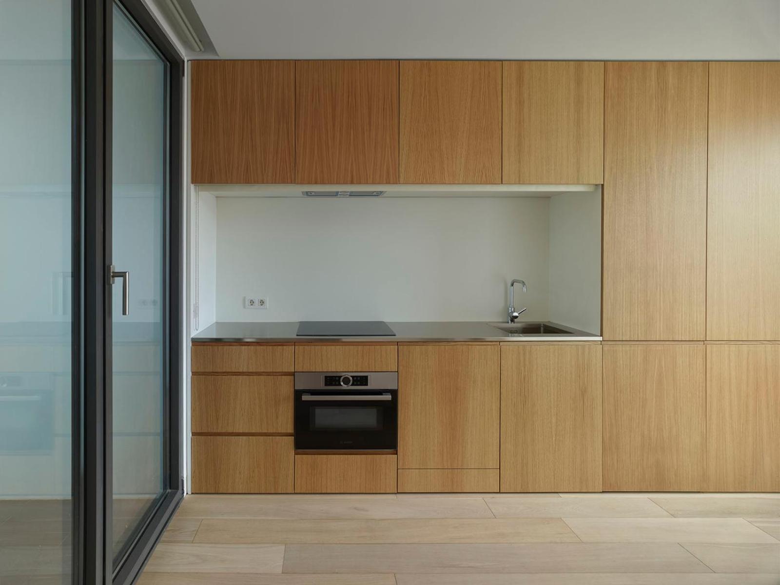 Studio Apartment - Photo 20