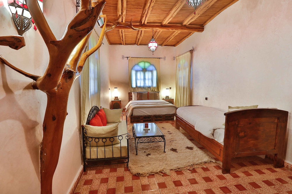 Junior Double Room, 1 Bedroom, Garden View (1) photo 1