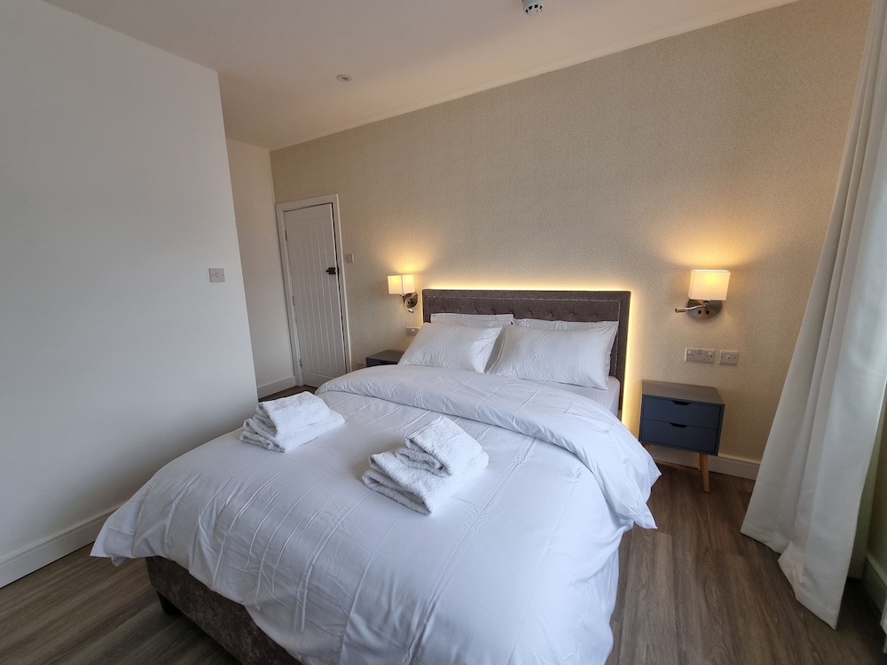 Basic Double Room