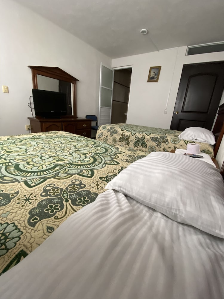 Standard Double Room, Multiple Beds photo 1