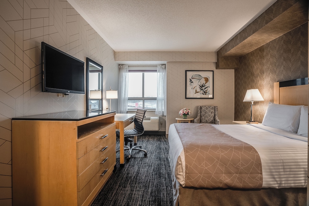 Standard Room with 1 queen bed photo 3