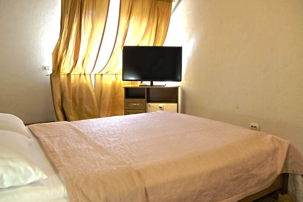 Economy Double Room photo 3