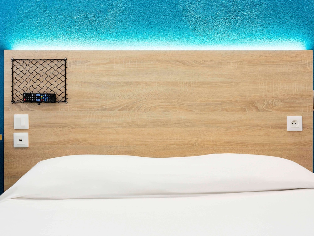Standard Room, 1 Double Bed - Photo 4