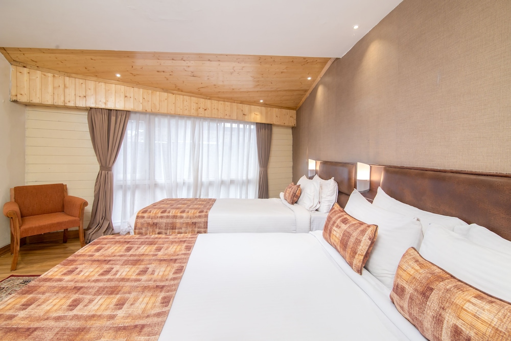 Premium Triple Room