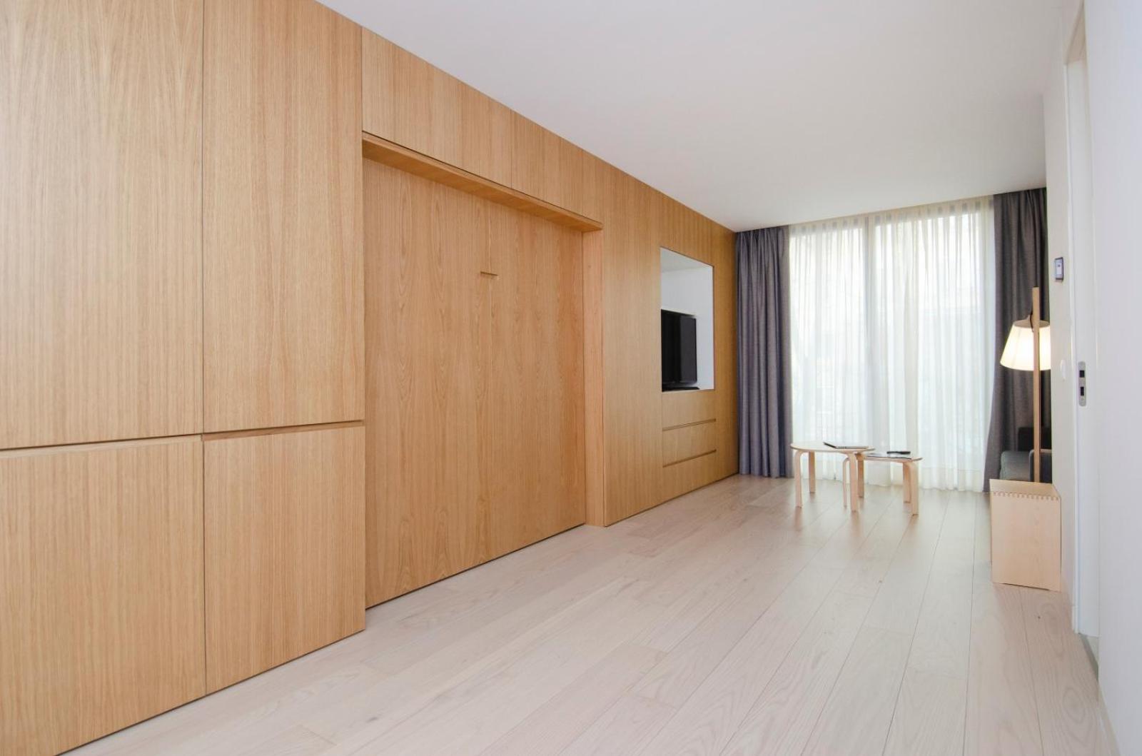 Studio Apartment - Photo 4