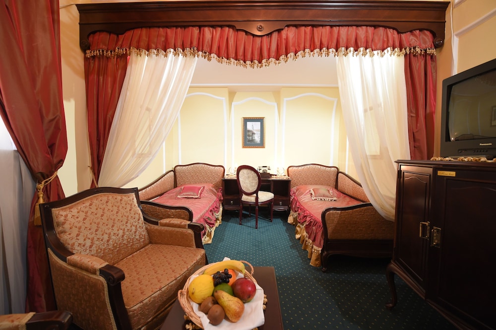 Superior Double Room, 1 King Bed, Non Smoking photo 2