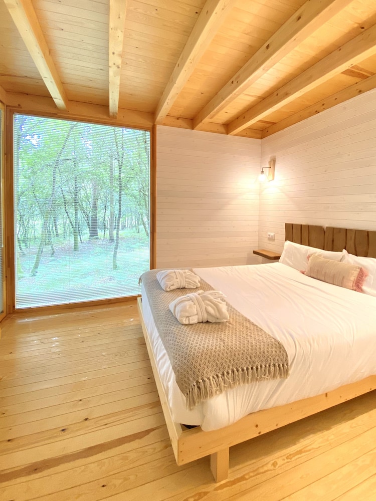 Cabin, Accessible, Hot Tub