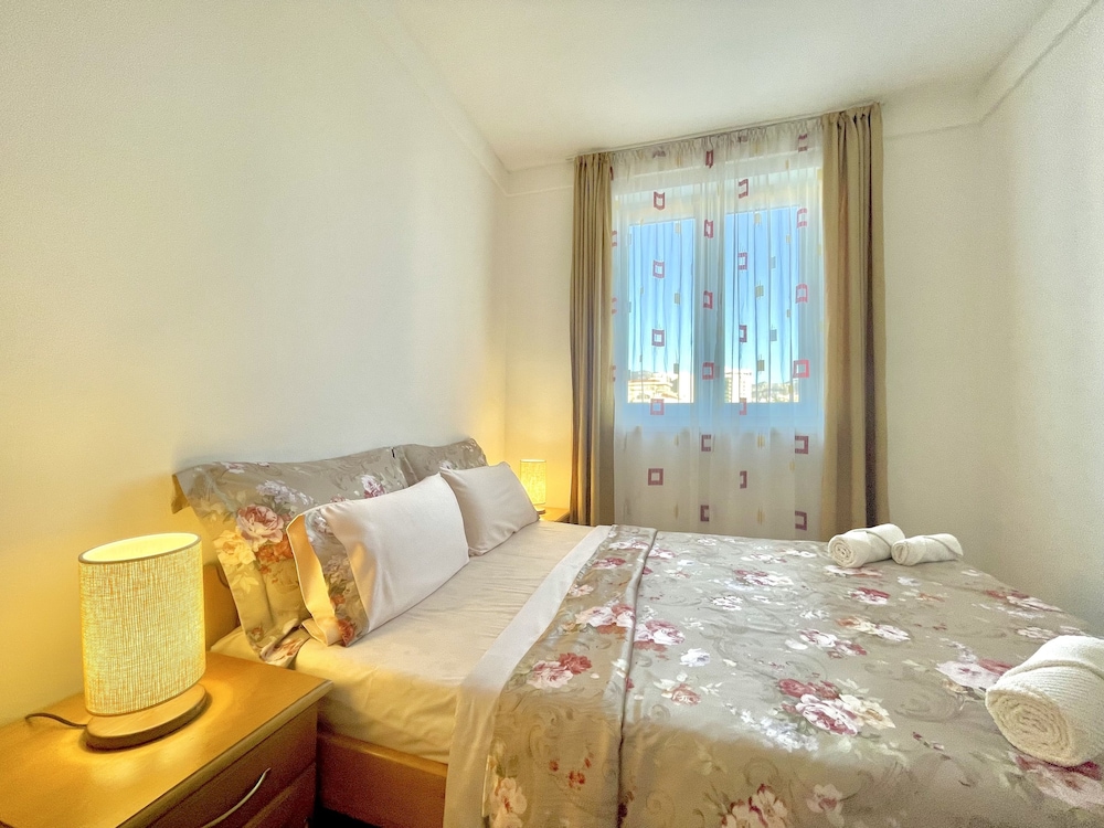 Comfort Apartment - Photo 6