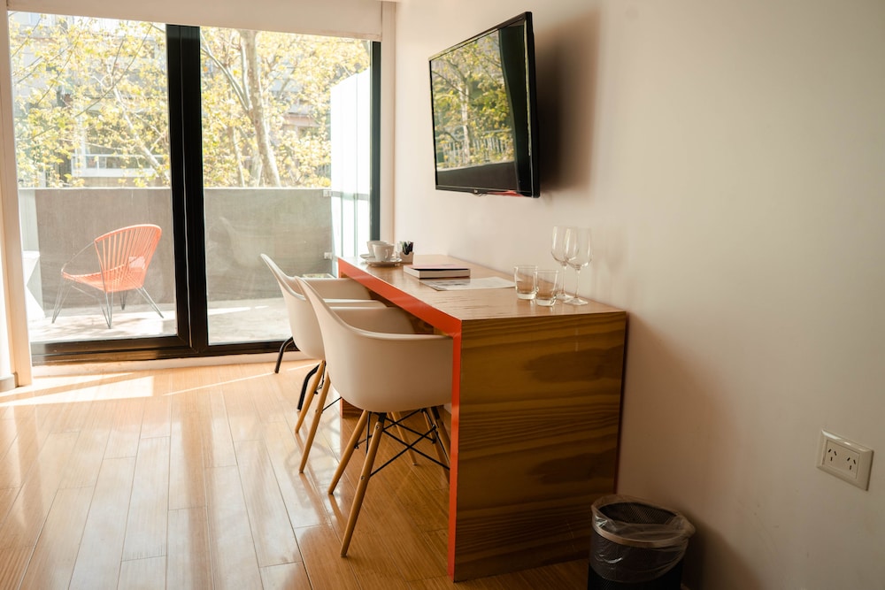 Deluxe Room, Balcony