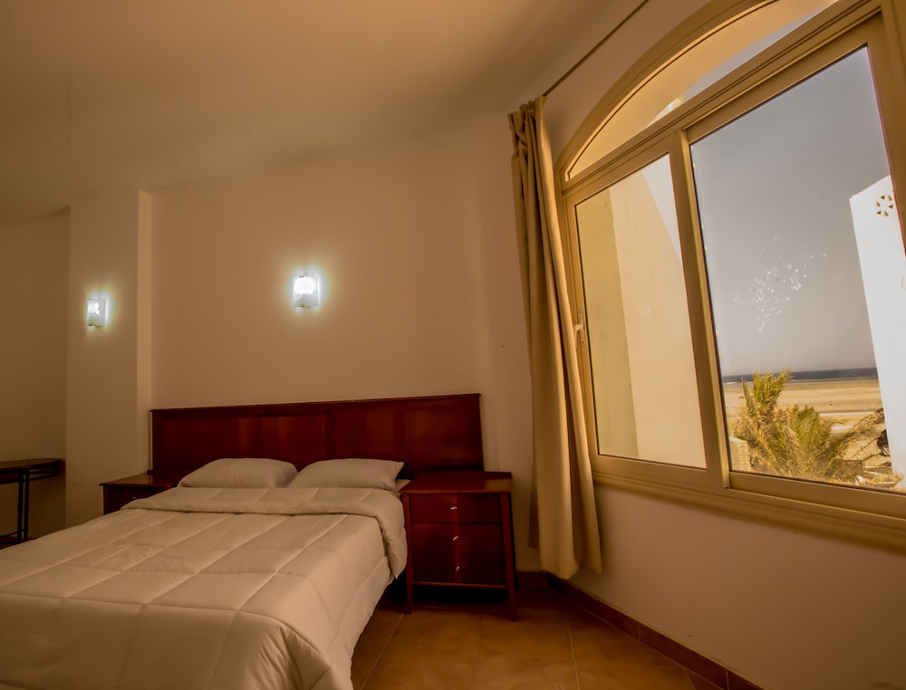 Standard Double or Twin Room photo 2