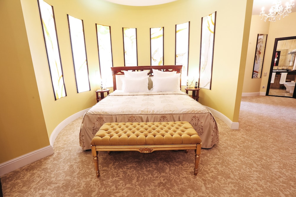 Presidential Suite photo 1