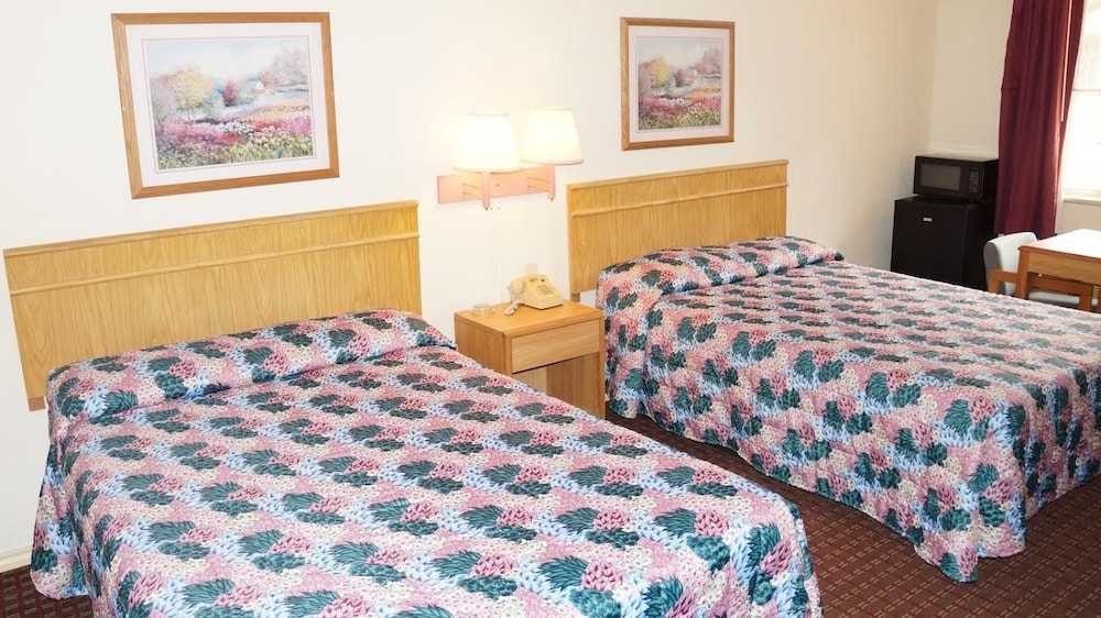 Standard Room, 2 Double Beds photo 3