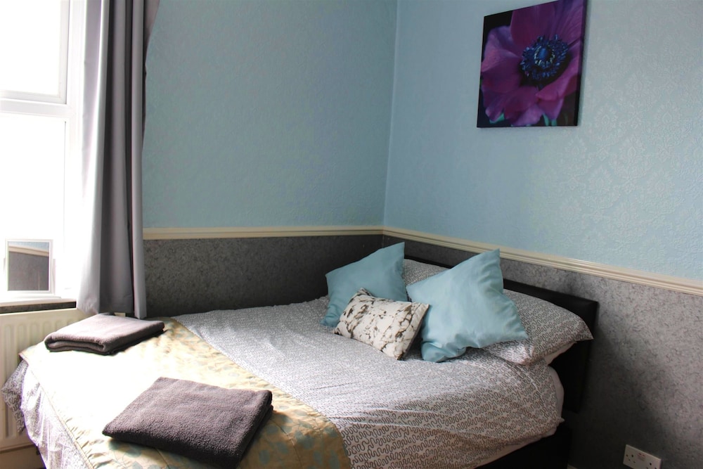 Budget Double Room photo 1