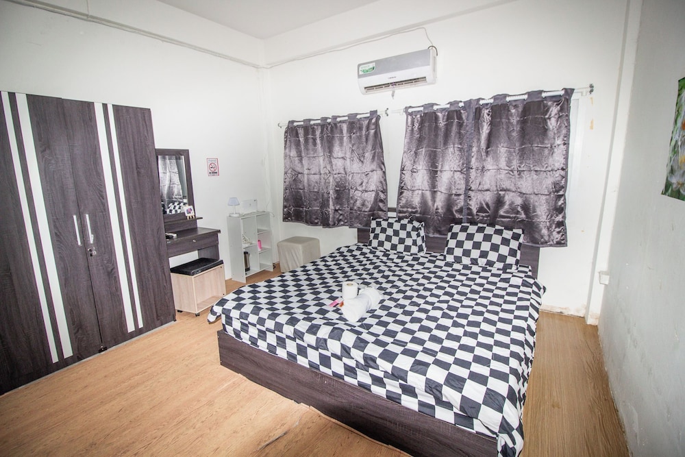 Deluxe Room, 1 Bedroom photo 3