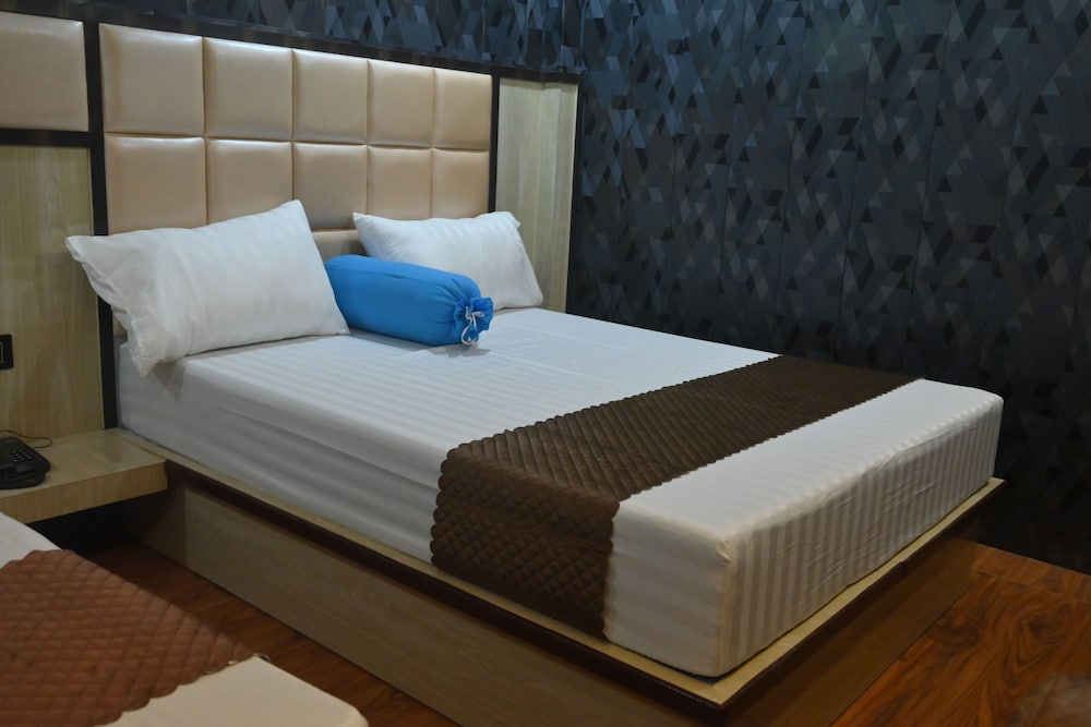Suite - Photo 4