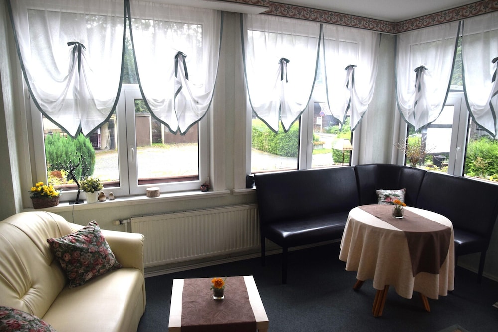Apartment photo 3