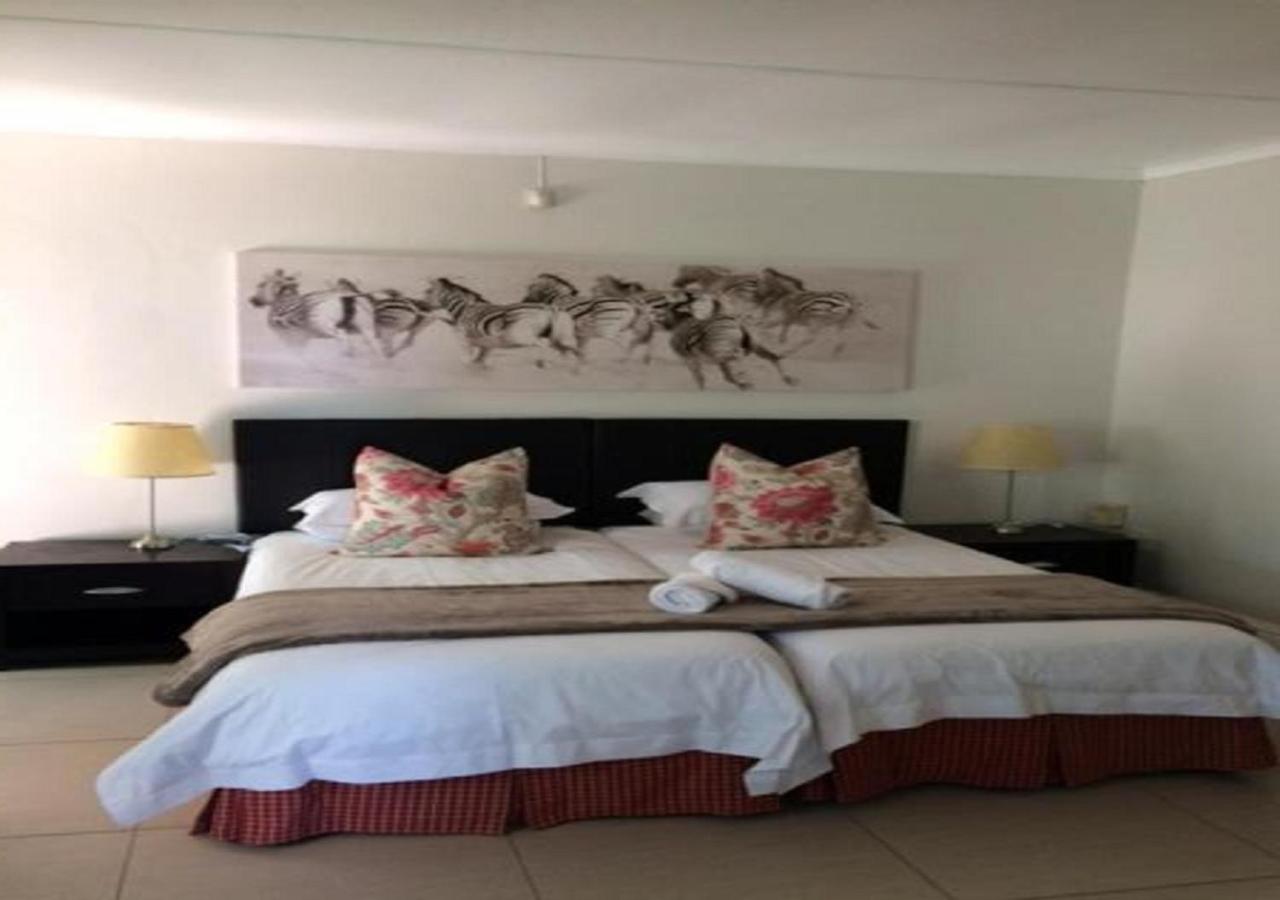 Two-Bedroom Cottage photo 1