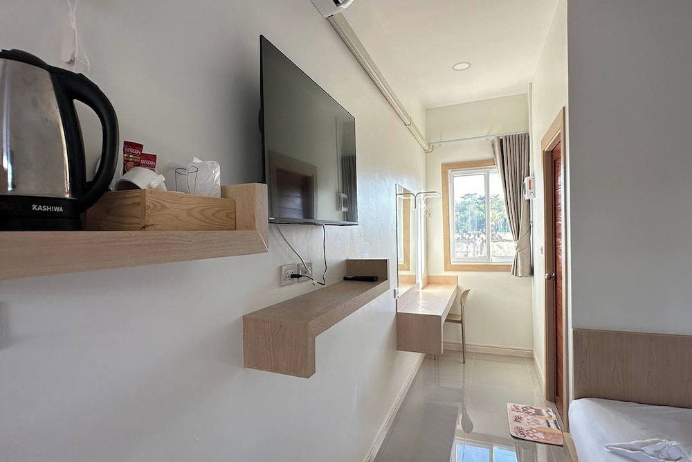Twin Room - Photo 5